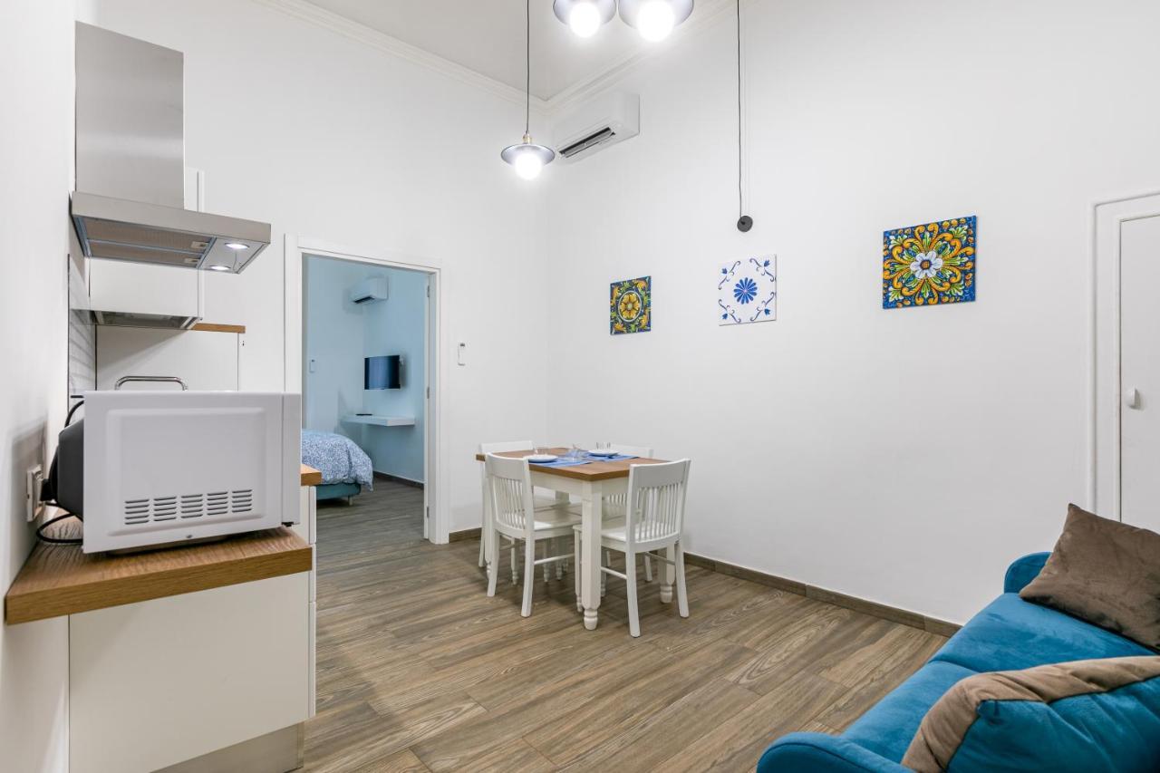 Vittorio Emanuele Charming Central Flats Palermo Esterno foto
