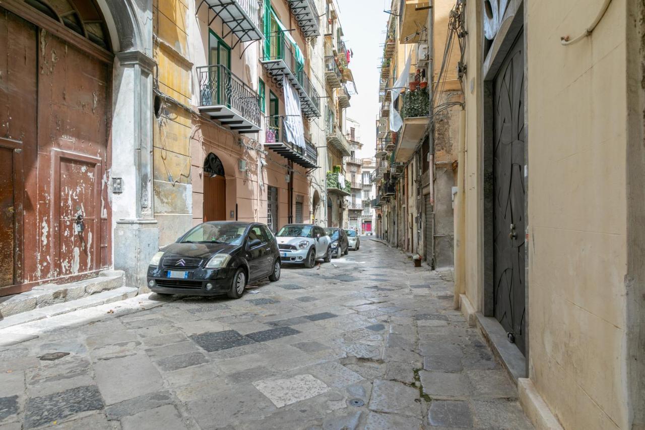 Vittorio Emanuele Charming Central Flats Palermo Esterno foto